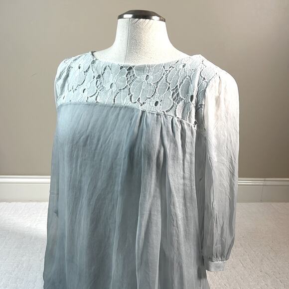 Silk H Trend layered blouse with lace accent and sheer sleeves and overlay L - Picture 1 of 7